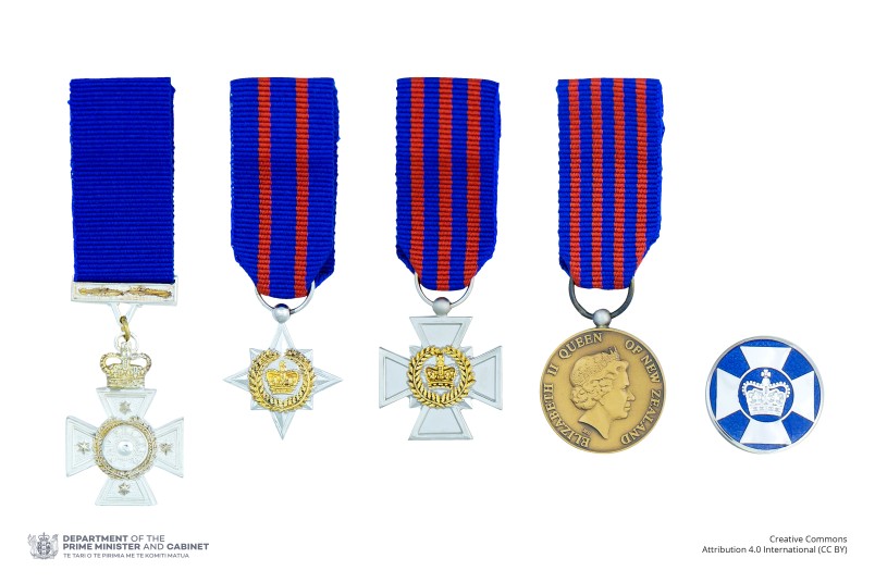 Composite image of the miniatures and lapel badges denoting the New Zealand Bravery Awards