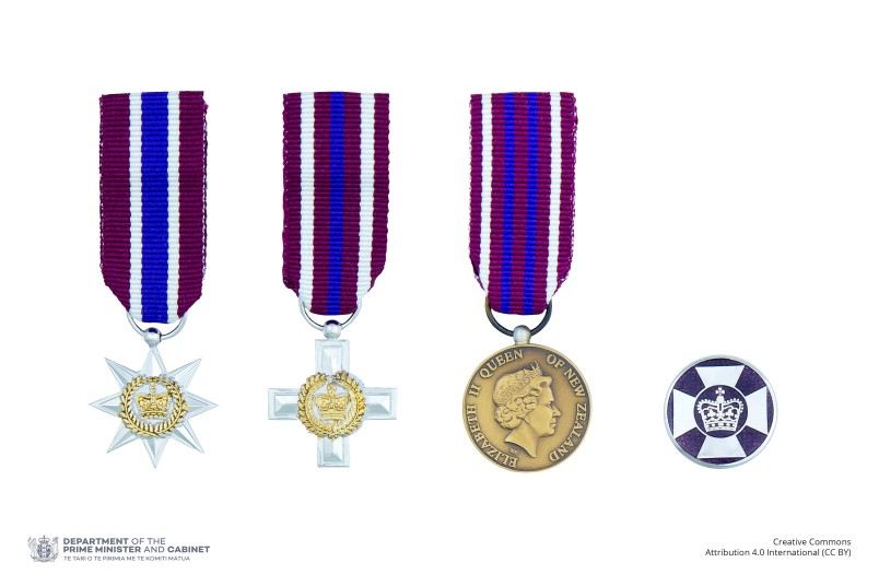 Composite image of the miniatures and lapel badges denoting the New Zealand Gallantry Awards